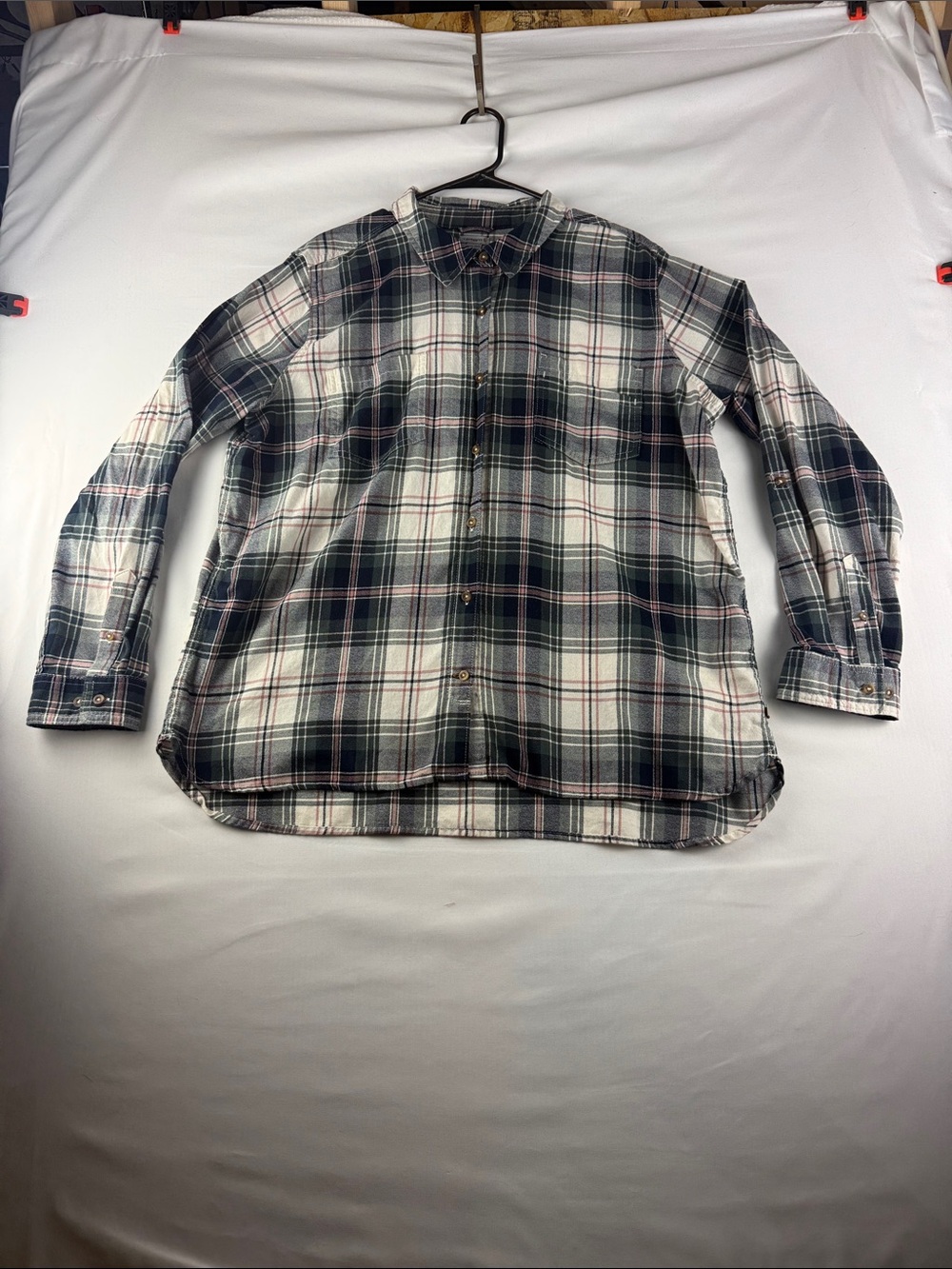 Carhartt Plaid Button Down Shirt Women's XXL Pink Black White Roll Sleeve